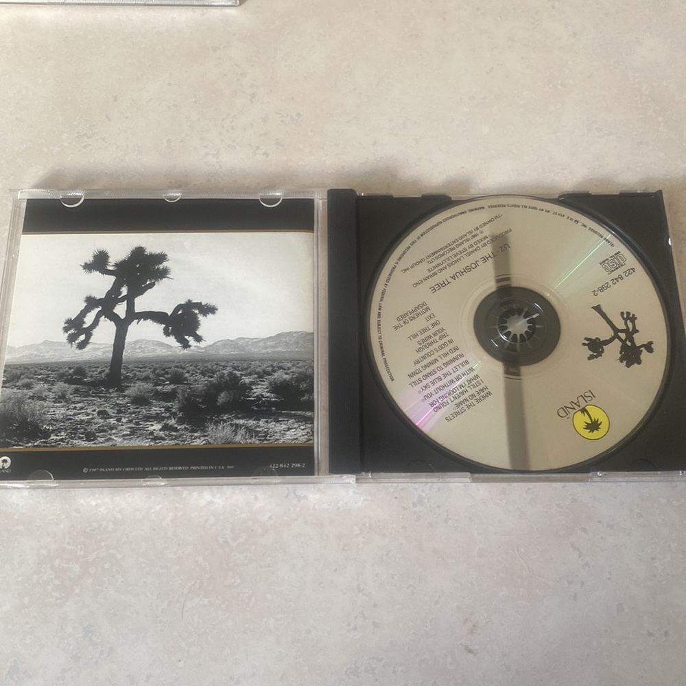 6 U2 CDs - Picture 9 of 13